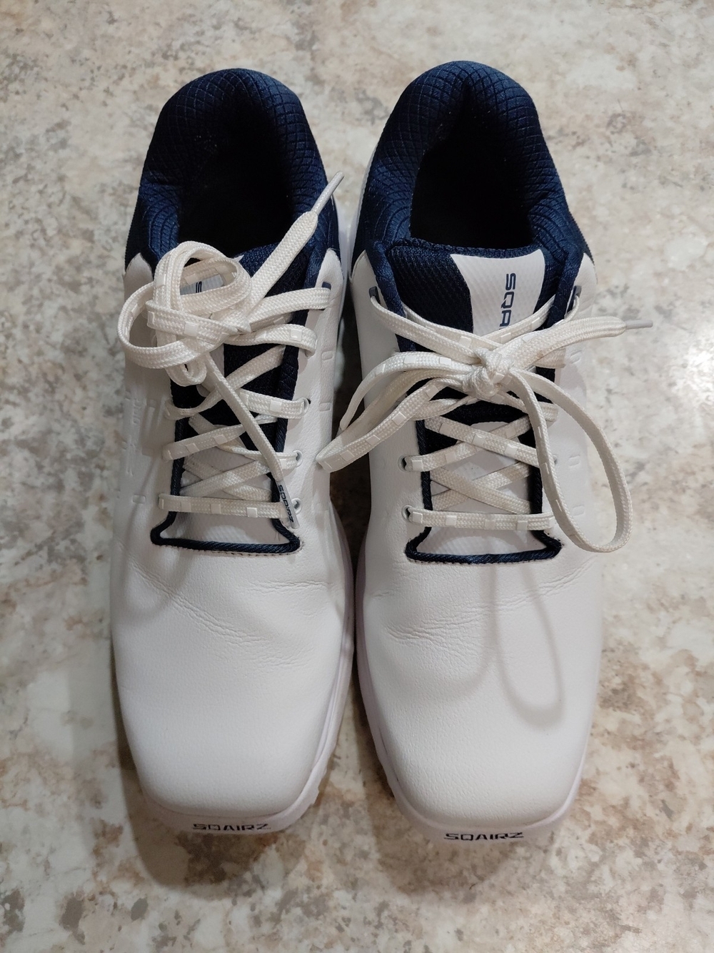Sqairz Speed Mens 9.5 Soft Spiked Golf Shoes Leather White Blue EUC